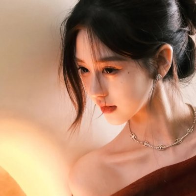 芙蓉女